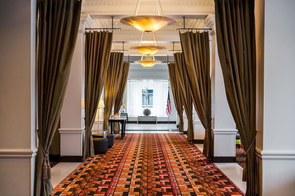 Hampton Inn and Suites Ogden 2