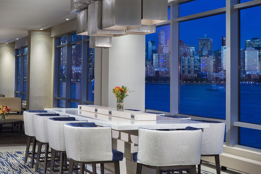 Hyatt Regency Jersey City on the Hudson 3