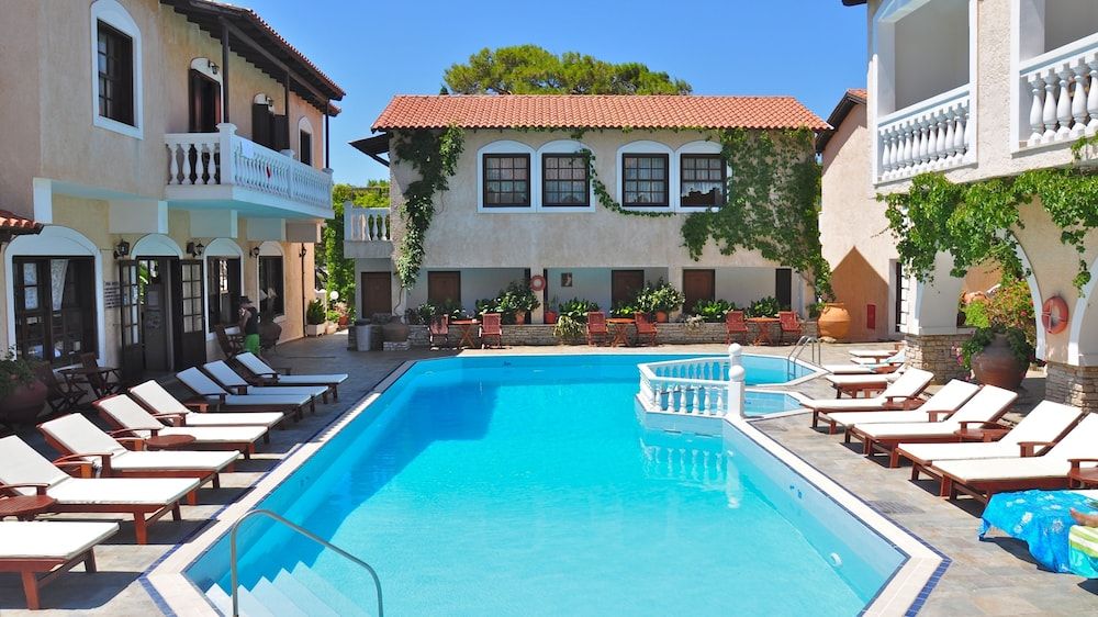 Ino Boutique Hotel & Suites 2