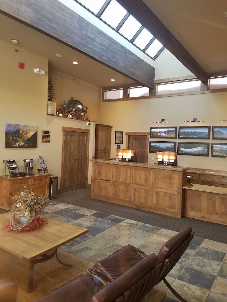 Meadow Lake Resort 2