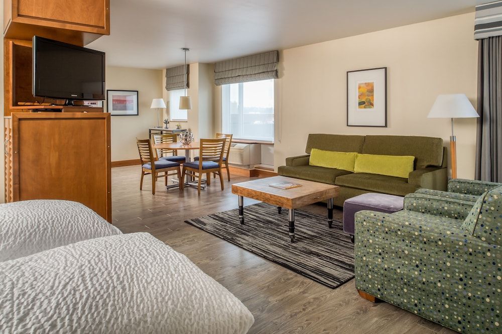 Staypineapple, Watertown, University District Seattle 1