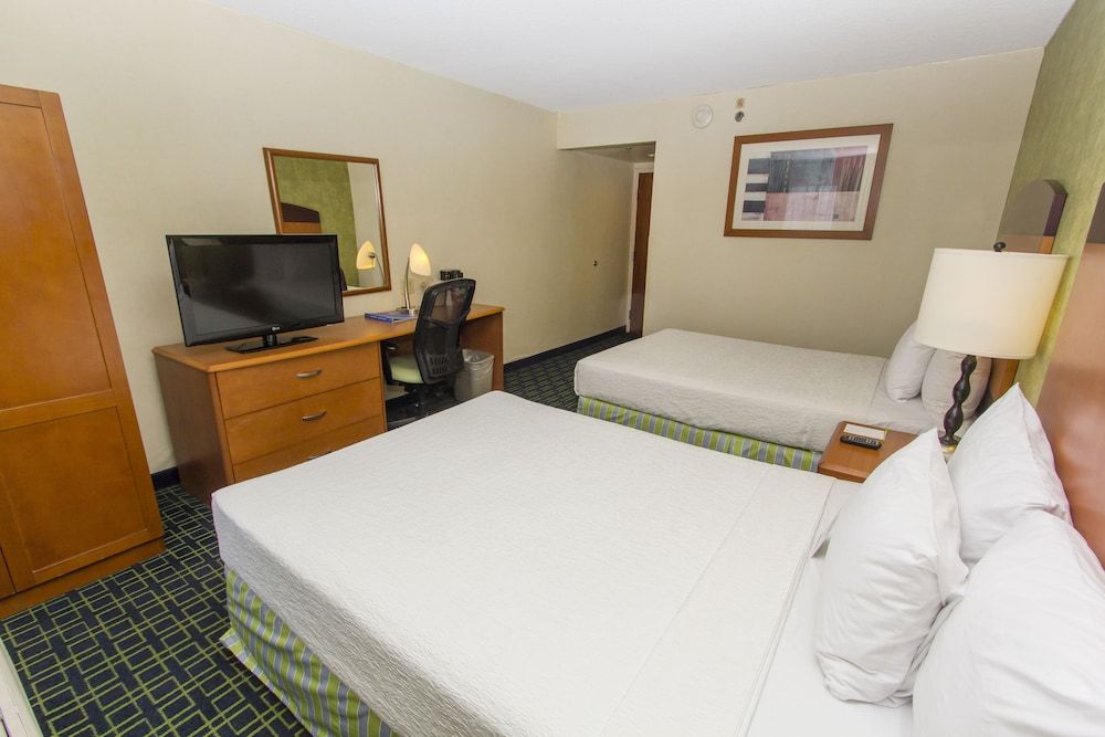 Wyndham Garden Monterrey Airport 3