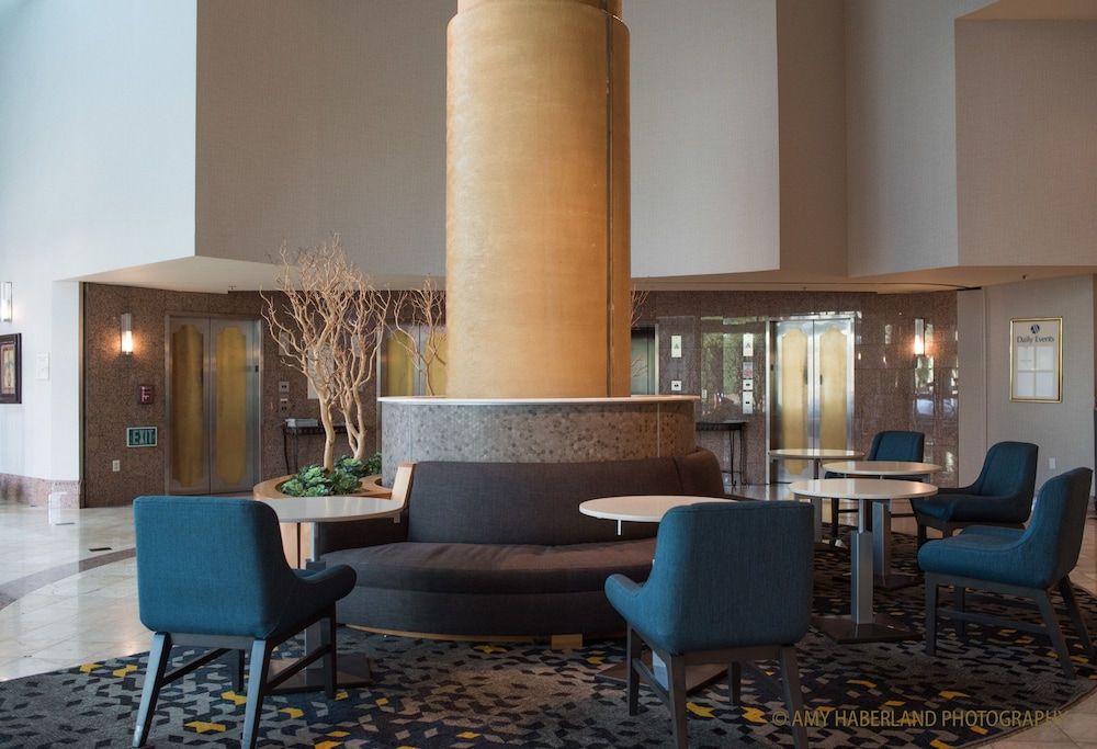 Anaheim Marriott Suites 2