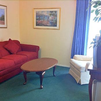 Hardman House Inn & Suites 2