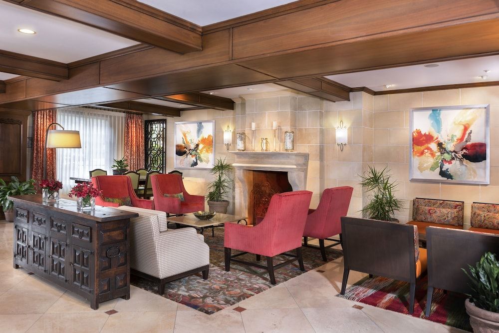 Ayres Hotel Anaheim 2