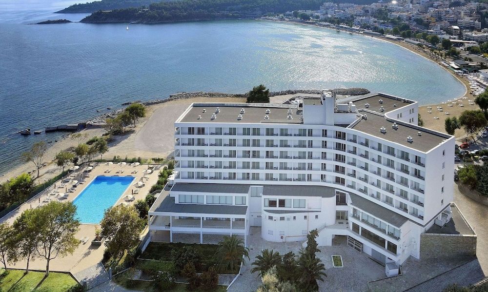 Lucy 5 estrelas em Cavala