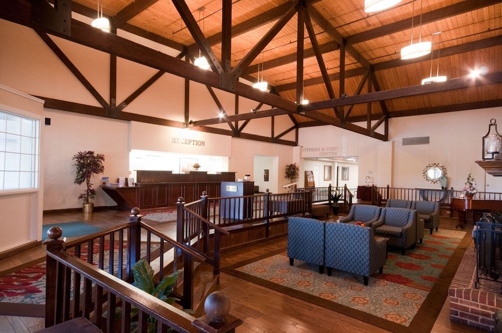 Colony South Hotel & Conference Center 2