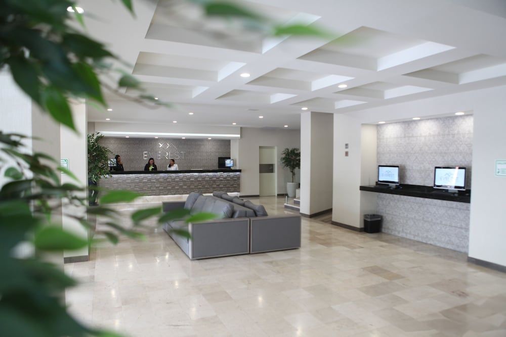 Everest Hotel Ciudad Victoria 3