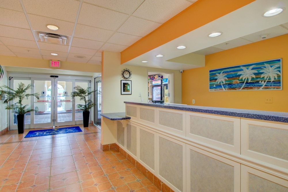 Hutchinson Island Plaza Hotel & Suites 2