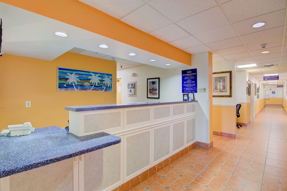 Hutchinson Island Plaza Hotel & Suites 3
