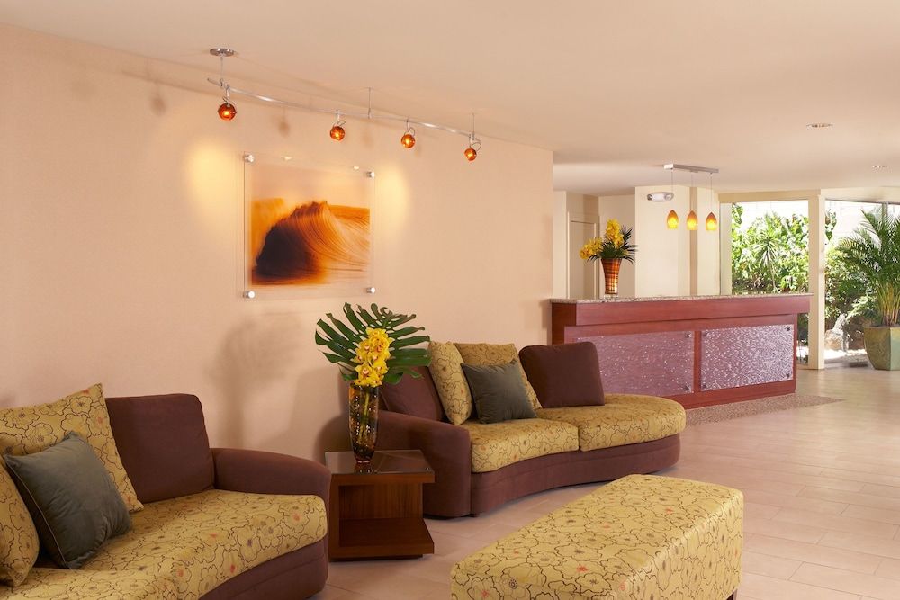 Pearl Hotel Waikiki 3 Pearl Hotel Waikiki 3