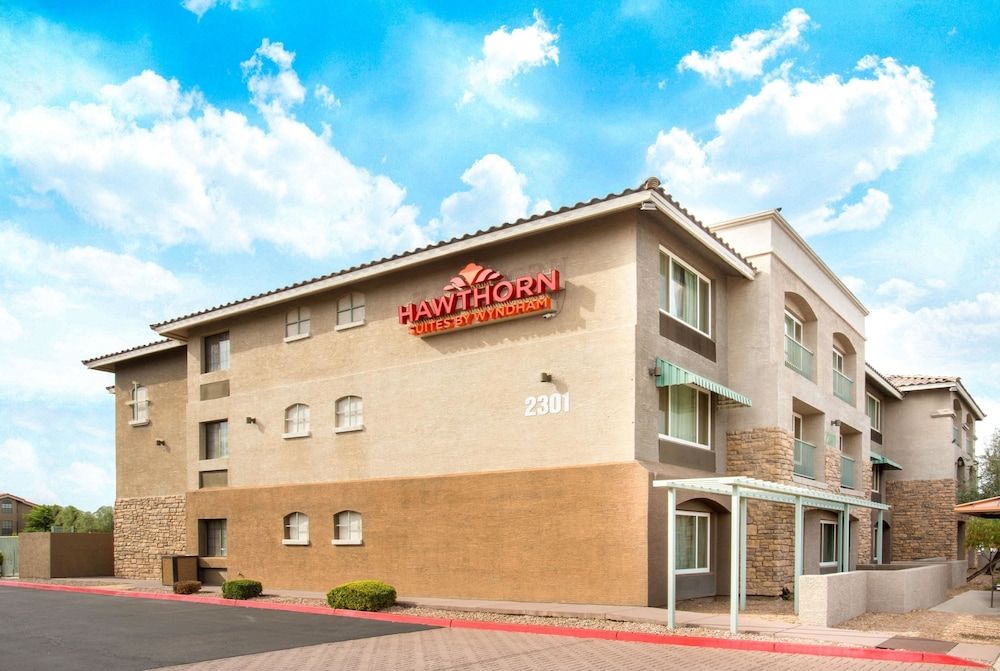 Hawthorn Suites by Wyndham Tempe