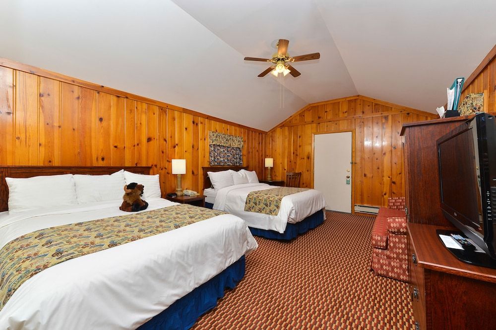 Buffalo Bill Village Cabins 3