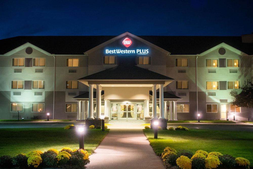 Best Western Plus Executive Court Inn & Conference Center 1