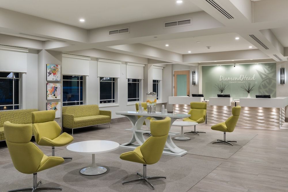 DiamondHead Beach Resort & Spa 2