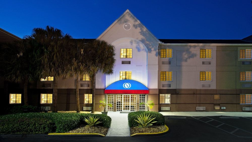 Sonesta Simply Suites Miami Airport Doral 2 estrellas en Doral