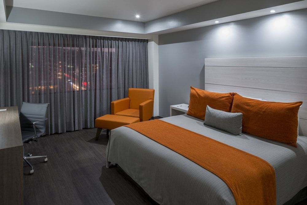 Real Inn Tijuana by Camino Real Hotels 3