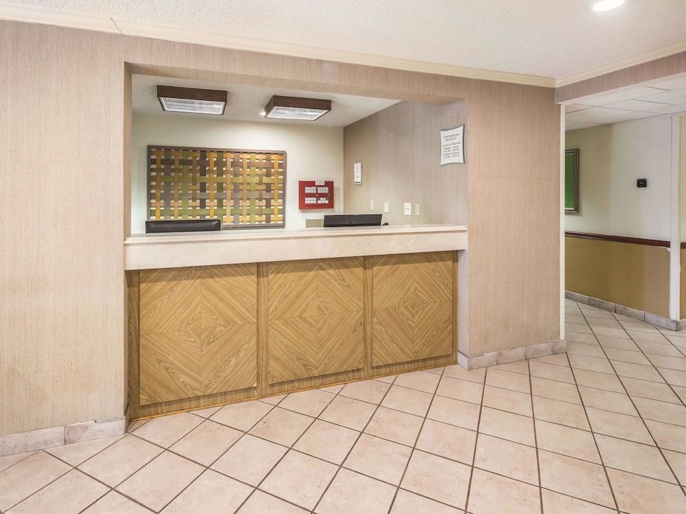 La Quinta Inn & Suites Jacksonville Mandarin 2