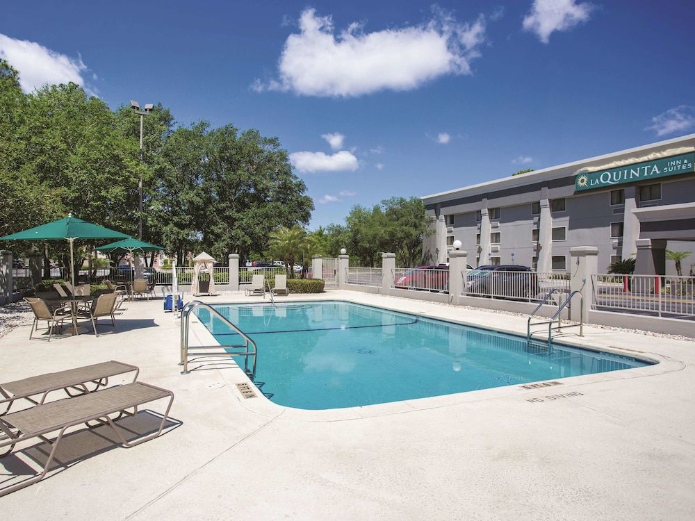 La Quinta Inn & Suites Jacksonville Mandarin 1