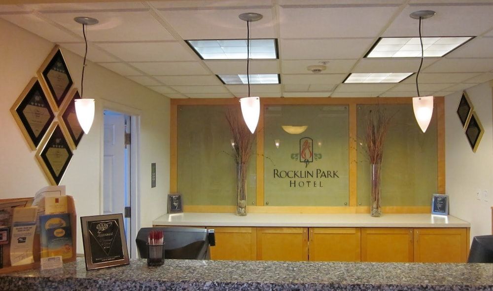 Rocklin Park Hotel 2