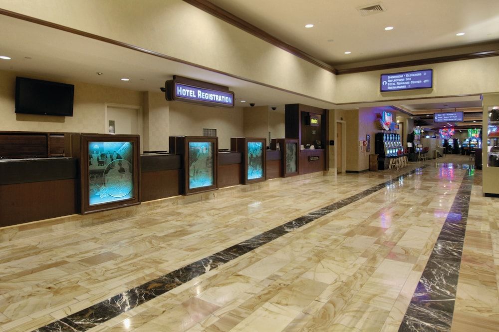 Harrah's Lake Tahoe Resort & Casino 2