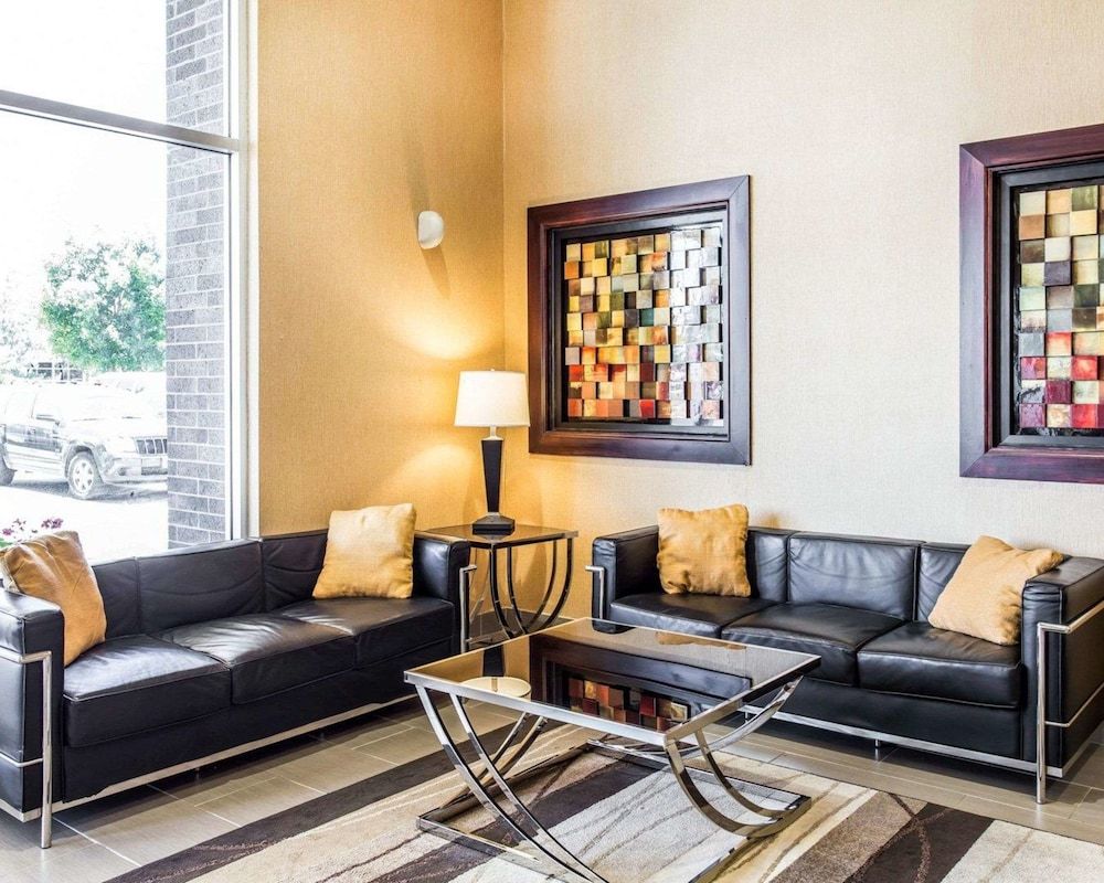 Quality Inn & Suites Denver Airport - Gateway Park 3