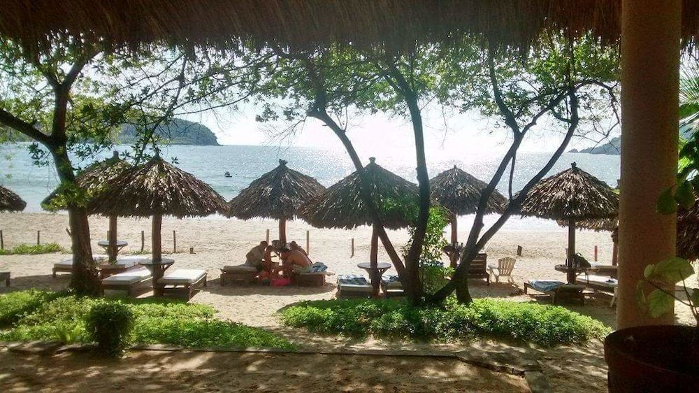 Catalina Beach Resort 4 estrellas en Zihuatanejo