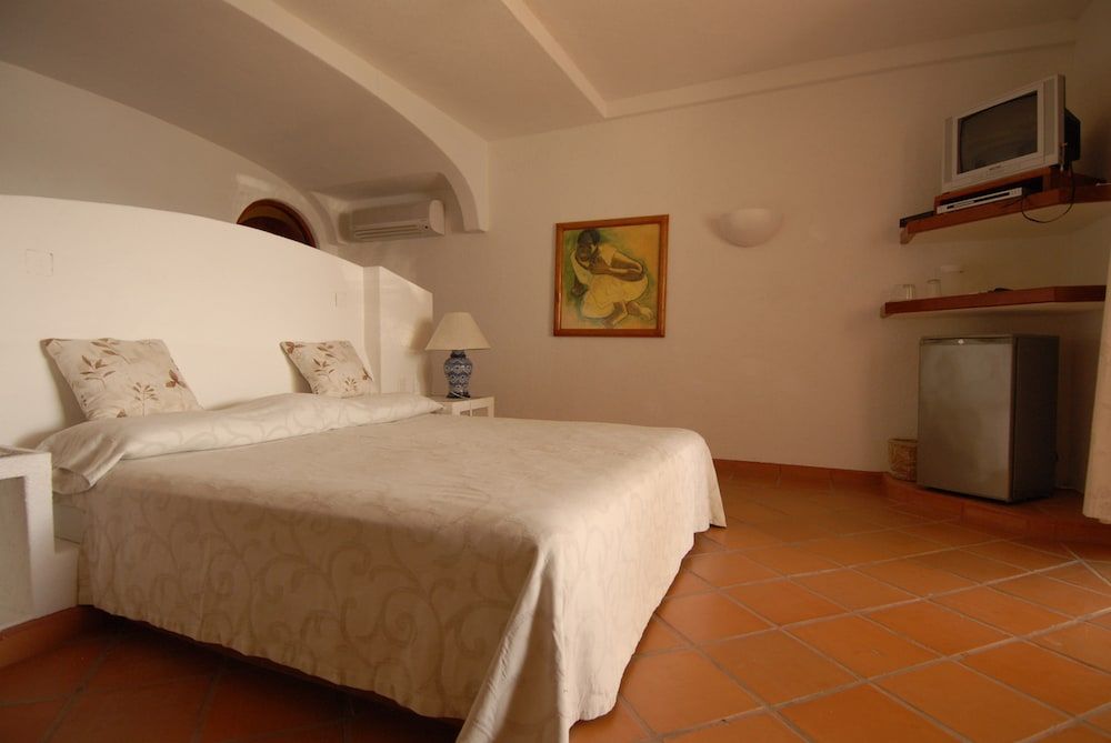 Catalina Beach Resort 3