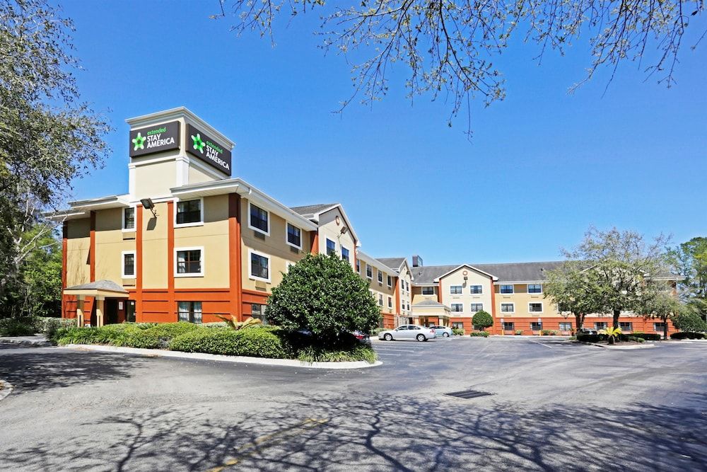 Southpoint Suites 1