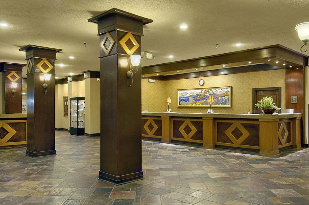 Millennium Harvest House Boulder 2