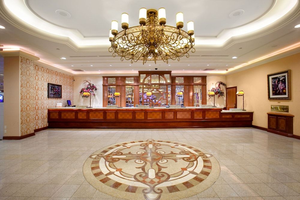 Gold Coast Hotel & Casino 2