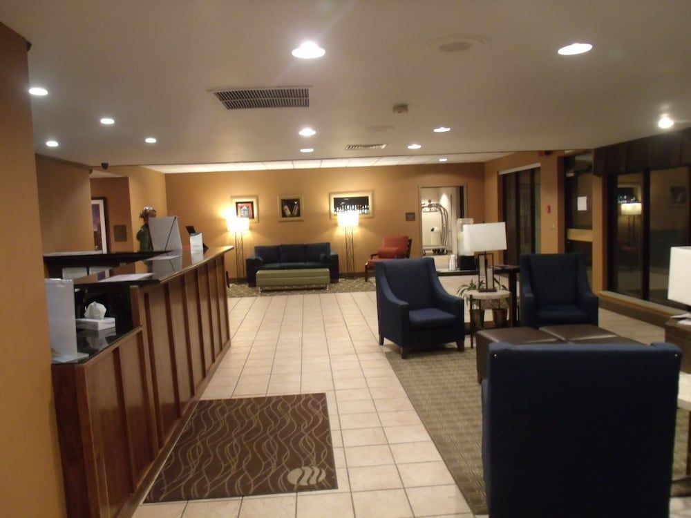 Comfort Inn Central 3 Comfort Inn Central 3