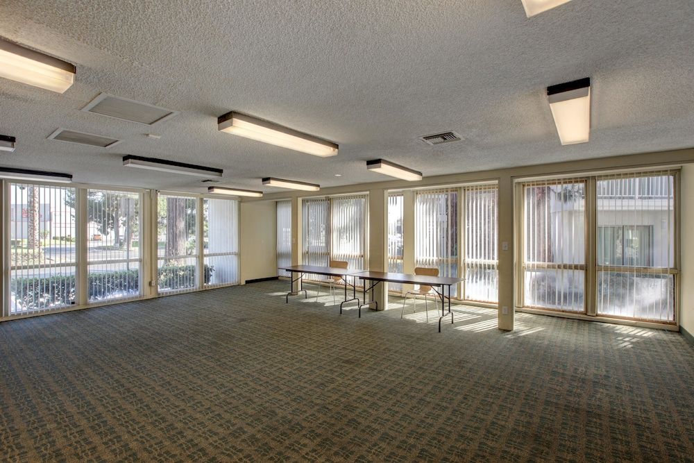 Motel 6 Santa Ana, CA - Irvine - Orange County Air 3