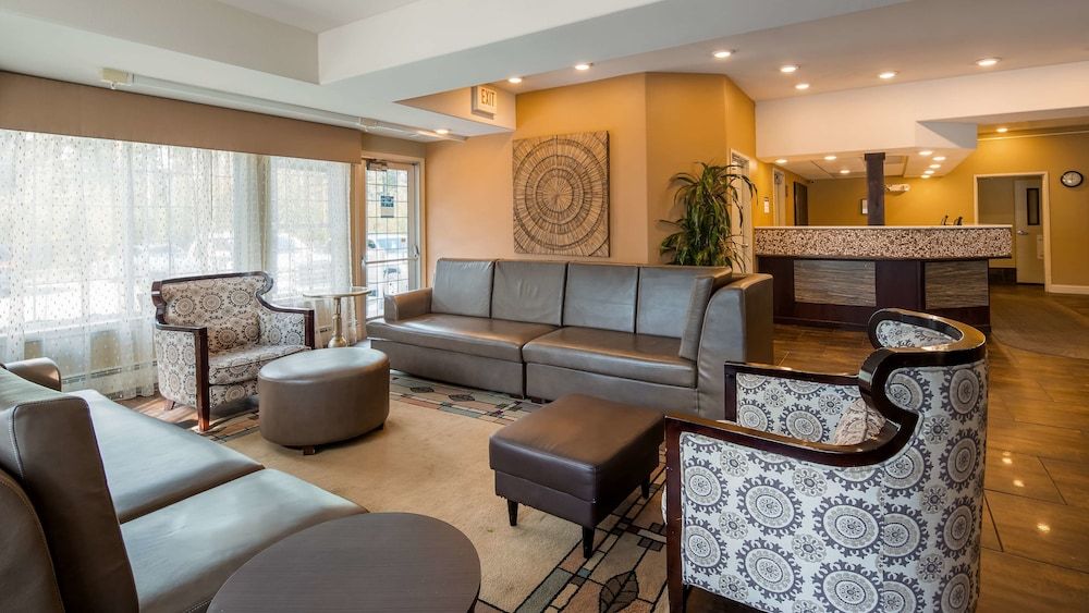 Best Western Plus Pioneer Park Inn 2