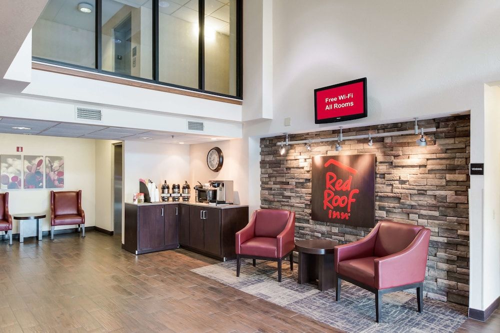 Red Roof Inn Laredo 2