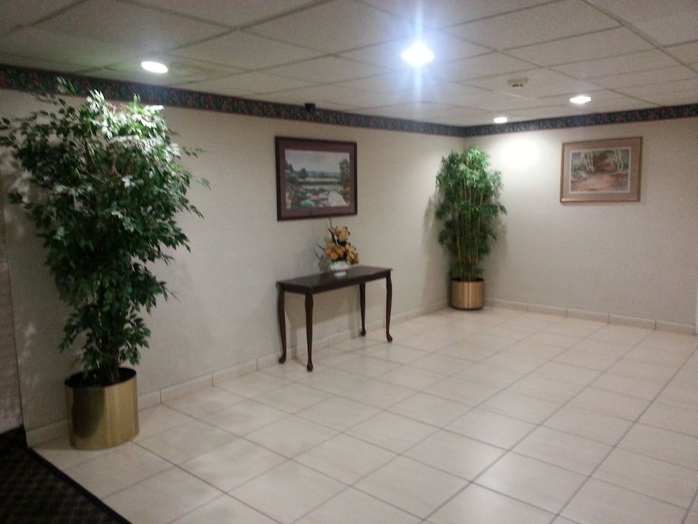 Red Carpet Inn & Suites South Plainfield/Piscataway 2