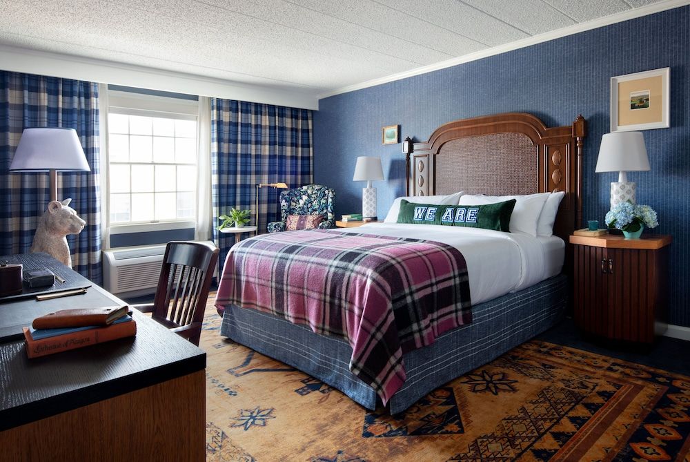 Graduate State College 3