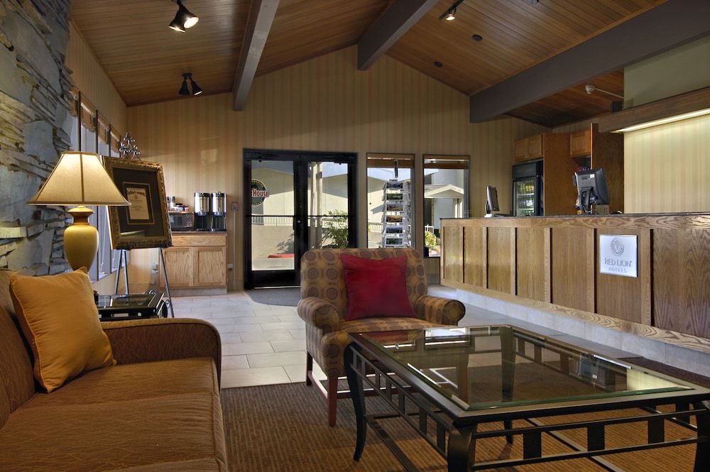 Red Lion Hotel Port Angeles Harbor 2