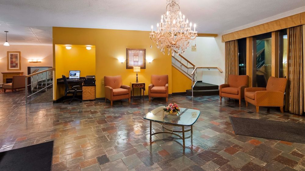 SureStay Plus Hotel by Best Western Syracuse Airport 3