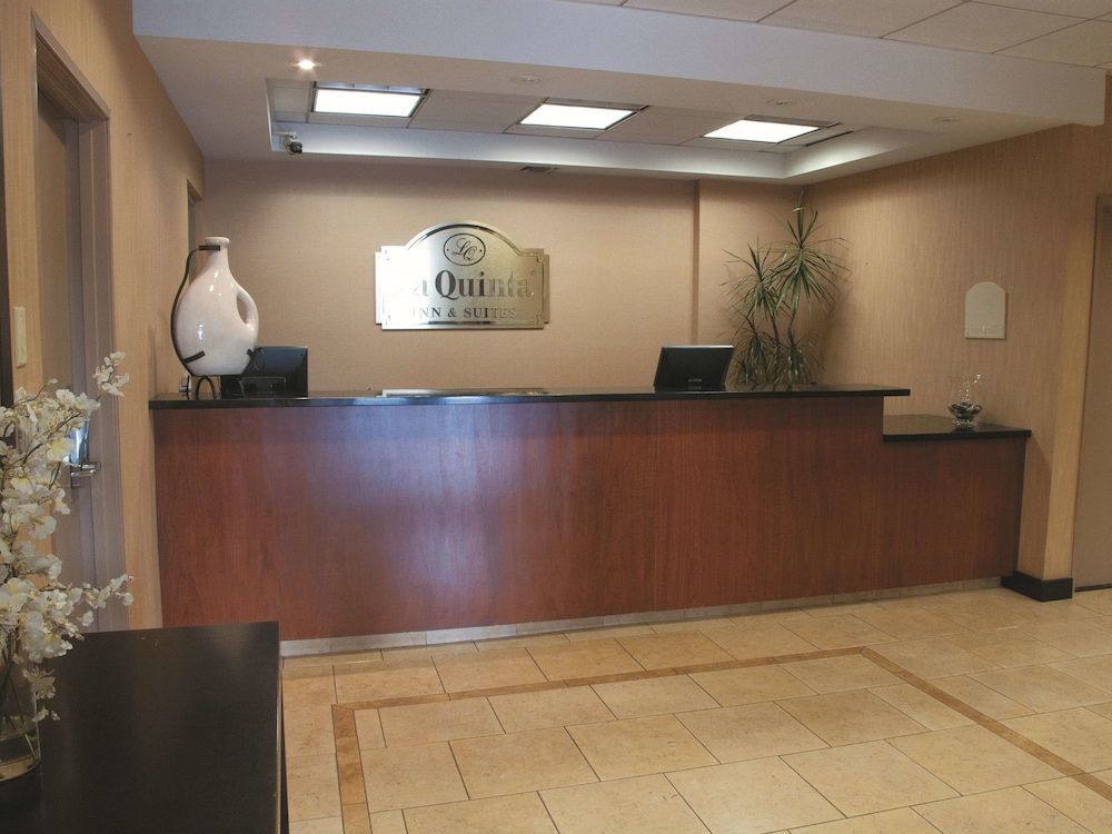 La Quinta Inn Thousand Oaks Newbury Park 3