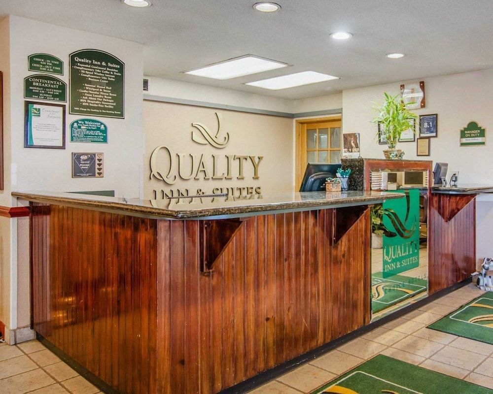 Quality Inn and Suites Airport 3