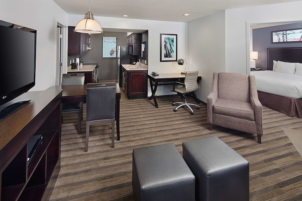 Hyatt House Belmont Redwood Shores 2