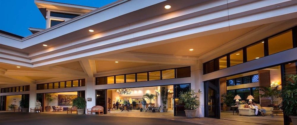 Maui Coast Hotel 2