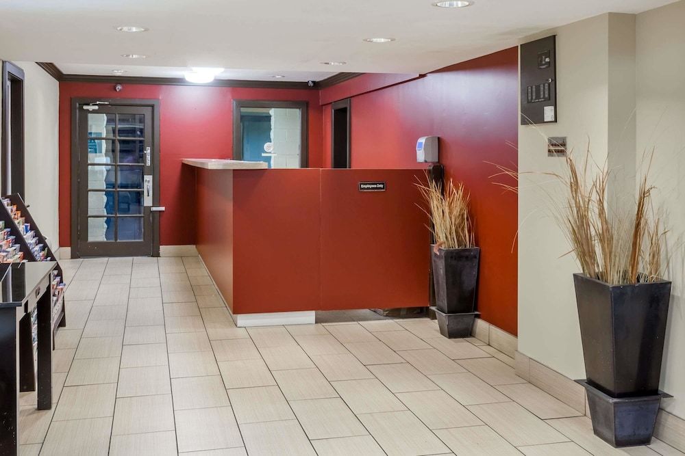 Howard Johnson by Wyndham San Diego Hotel Circle 3 Howard Johnson by Wyndham San Diego Hotel Circle 3