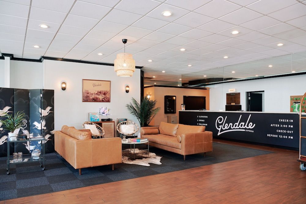 Glendale Express Hotel 3