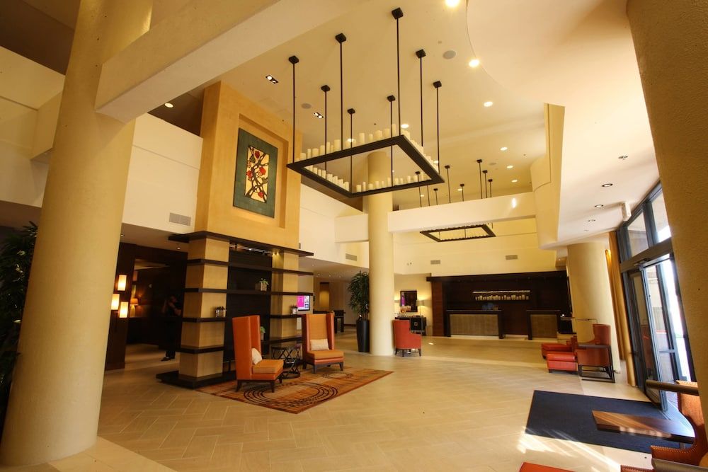 Marriott Riverside at the Convention Center 1