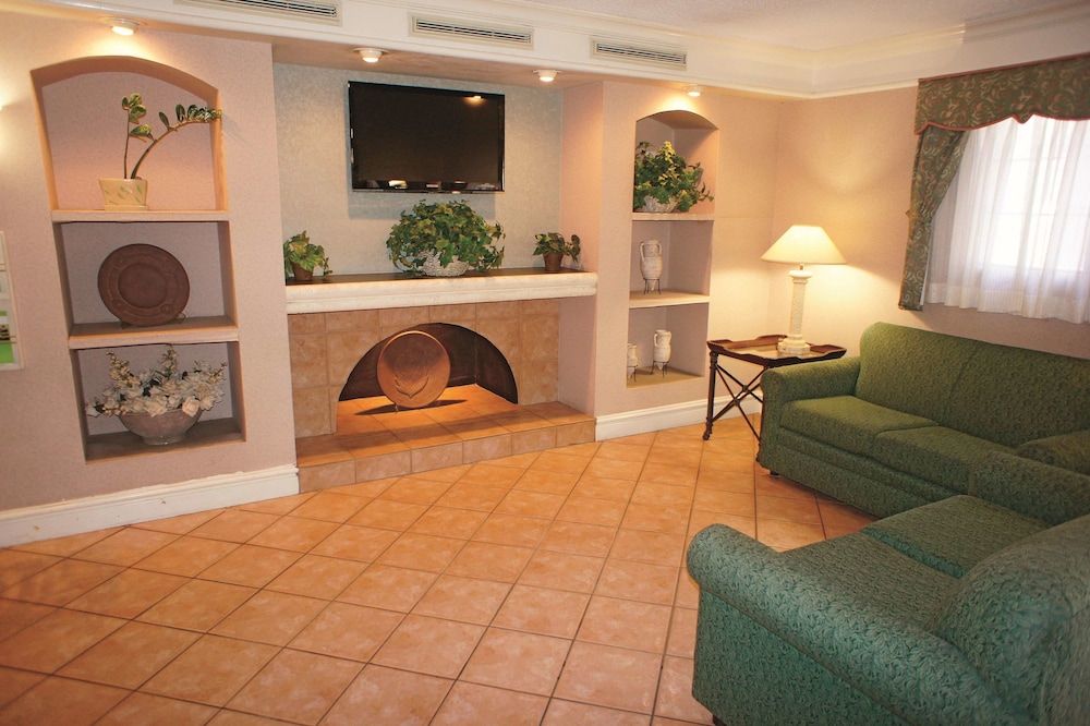 La Quinta Stockton 3