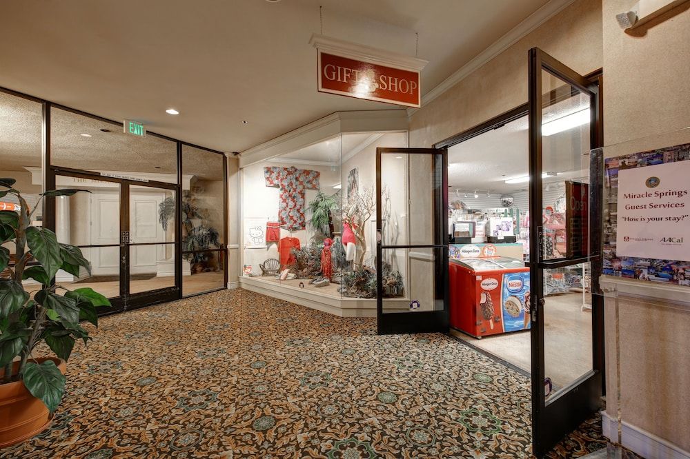 Miracle Springs Resort & Spa 3 Miracle Springs Resort & Spa 3