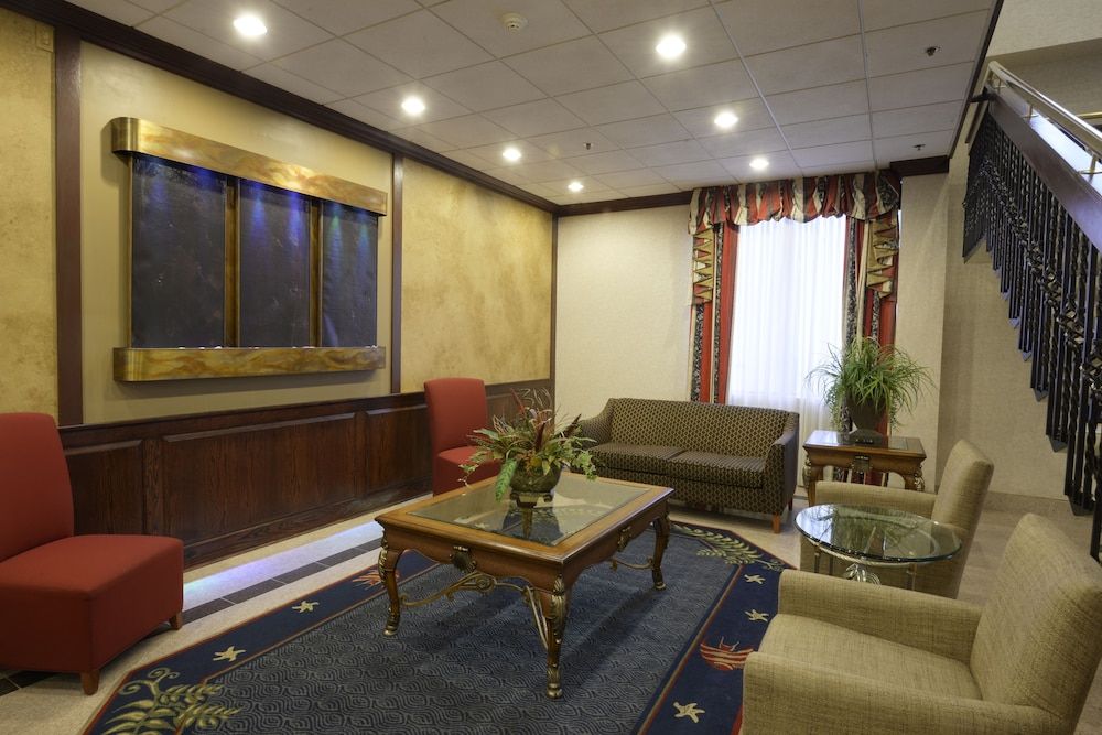 Clarion Resort Fontainebleau Hotel - Oceanfront 3