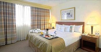 DoubleTree Suites by Hilton Seattle Airport - Southcenter 2